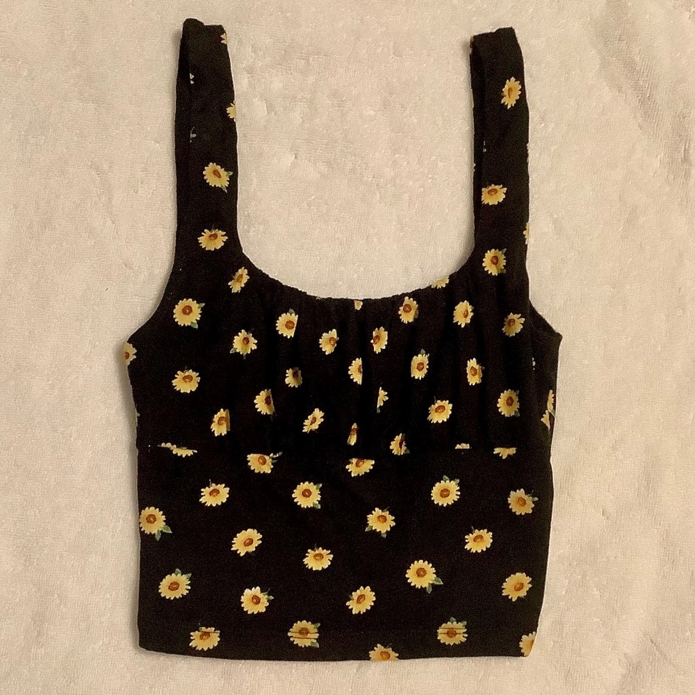 Altar’d State Sunflower Crop Top Size: XS